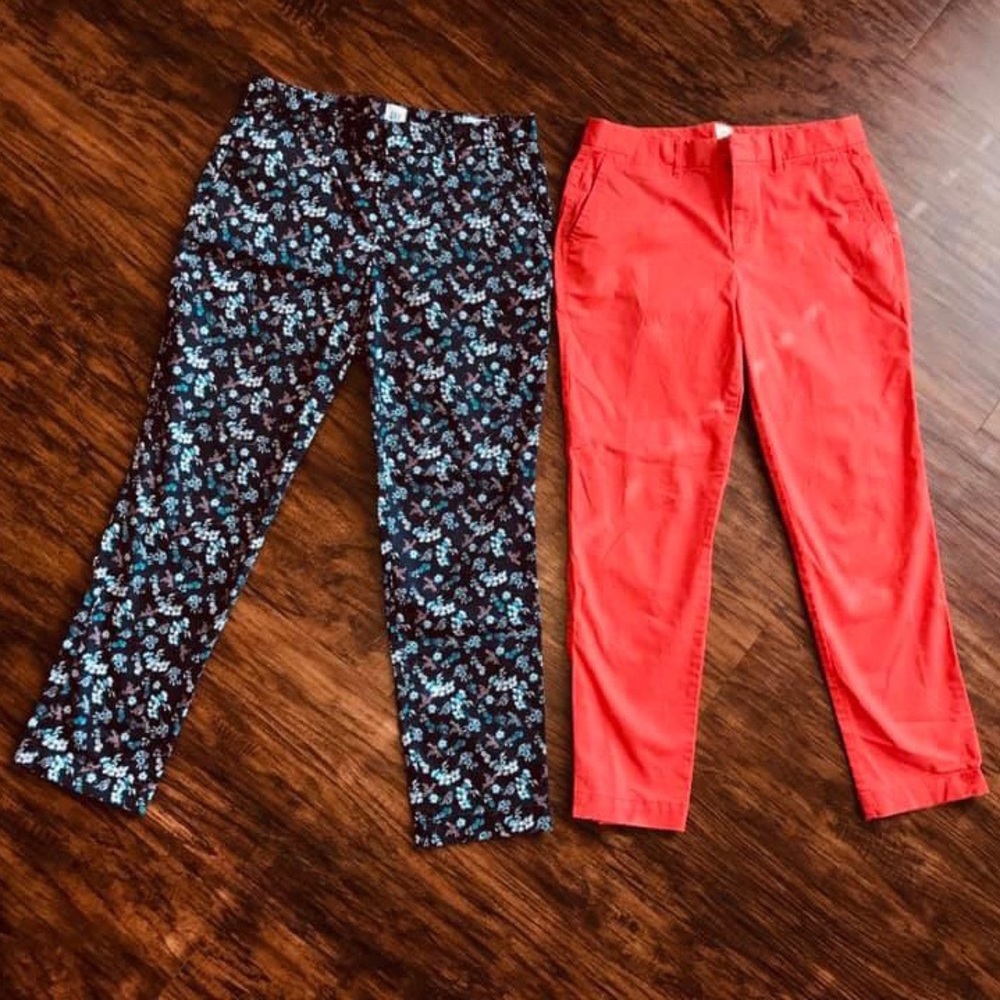 GAP Slim City Crop pants Size 2